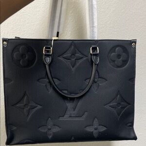 Louis Vuitton Black Monogram Tote